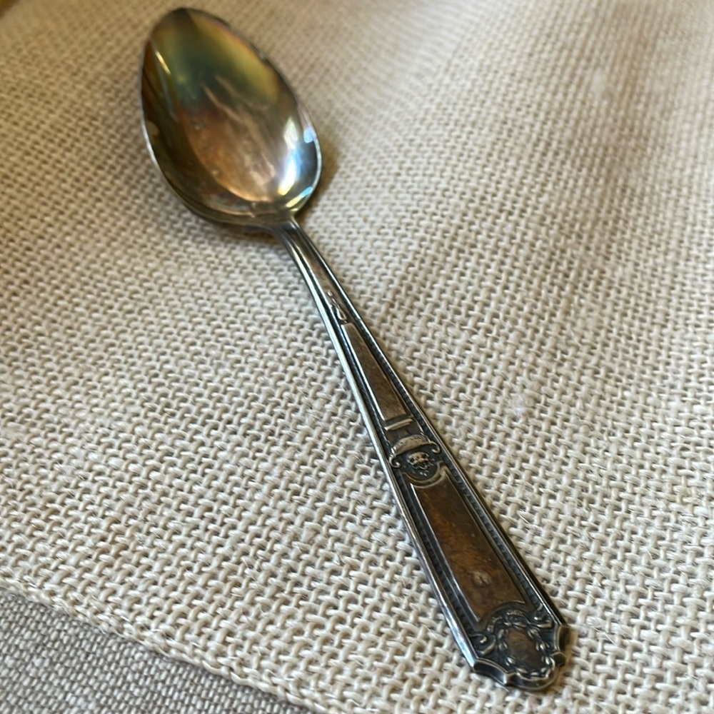 Vintage regal Pure Silver plate 1904 Rex Pattern tea spoon